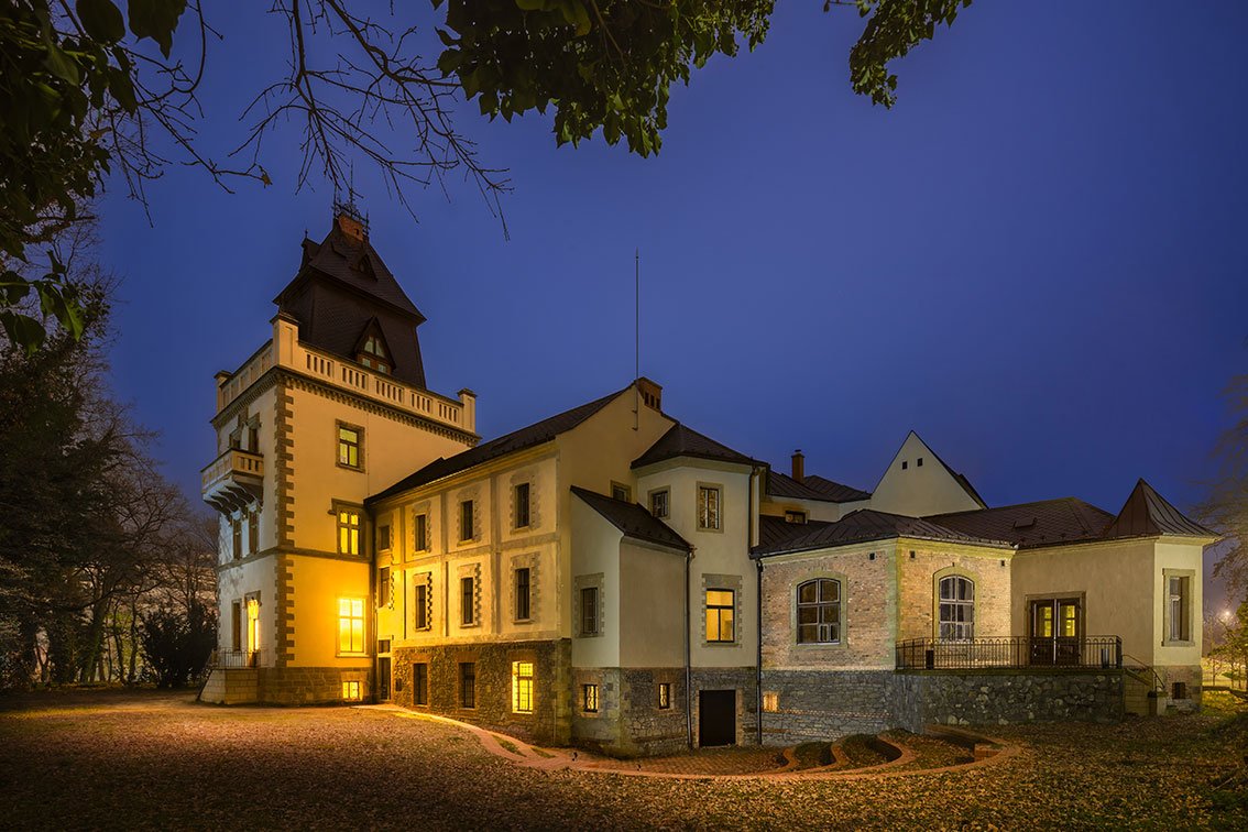 Pardubická muzejní noc, Larischova vila